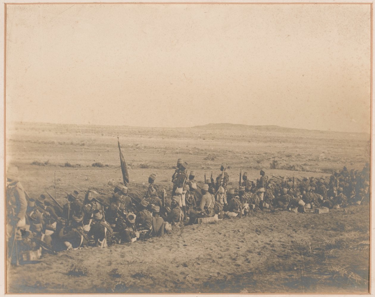 12. súdánský prapor čekající na útok Dervishů, Omdurman, 2. září 1898 od Unknown