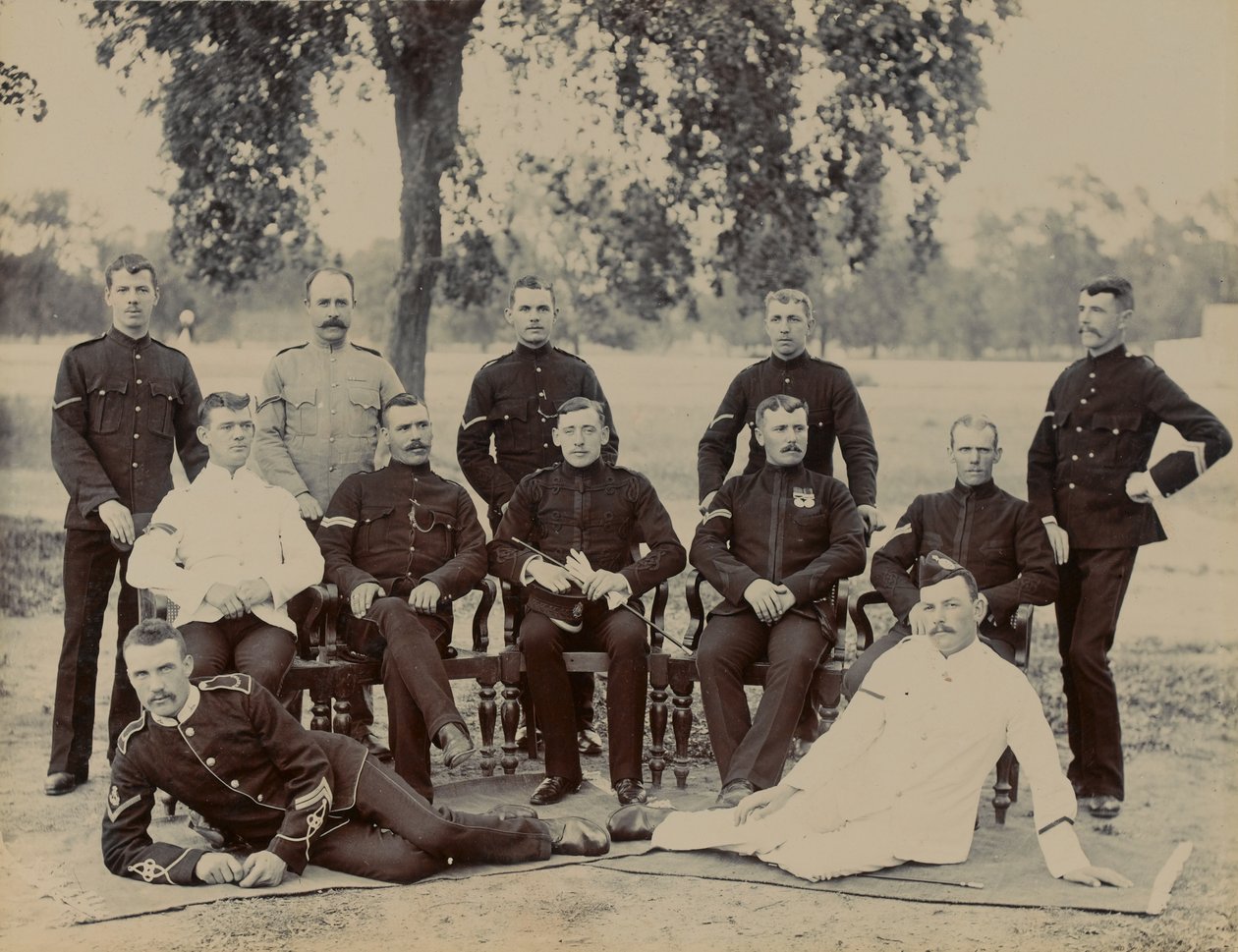 Desátníci ?C? Rota, 1. prapor Bedfordshire Regiment, circa 1890 od Unknown