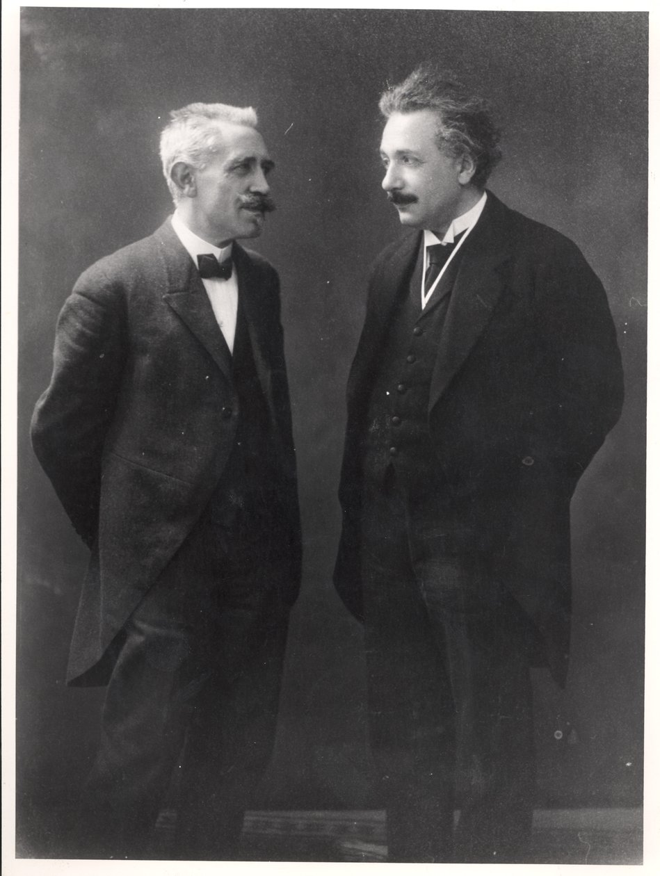 Paul Langevin ja Albert Einstein od Unknown photographer
