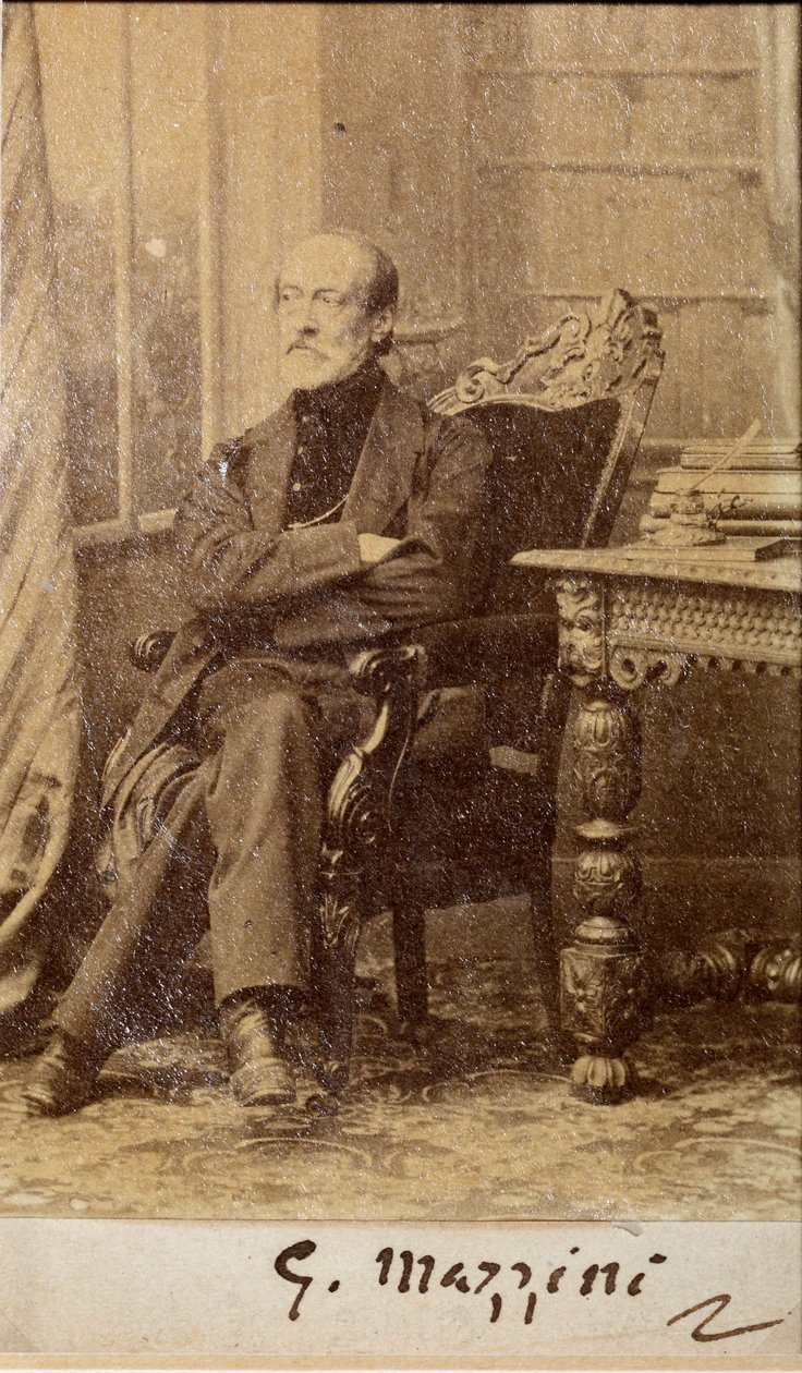 Portrét Giuseppe Mazziniho, s autogramem (černobílá fotografie) od Unknown photographer