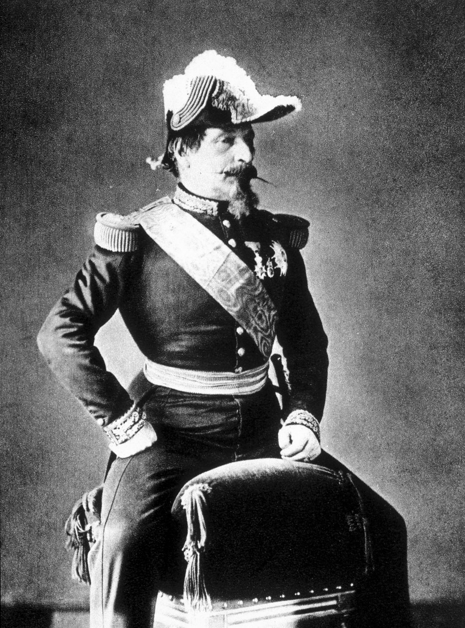 Portrét Napoleona III sedícího v Califourchonu na stoličce. od Unknown photographer