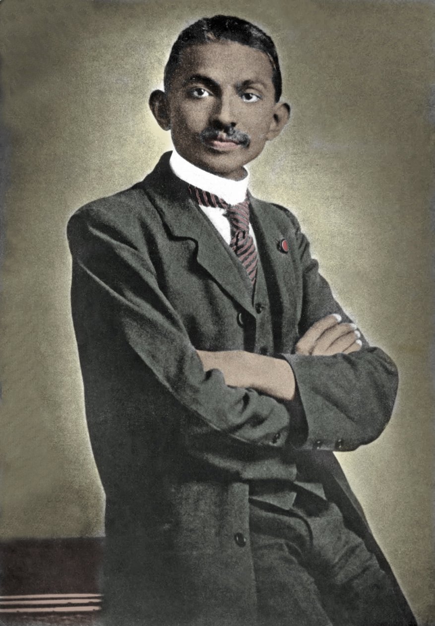 Portrét politického vůdce Mohandase Karamchand Gandhi (1869-1948) známého jako Mahátma, indický politický a duchovní vůdce od Unknown photographer