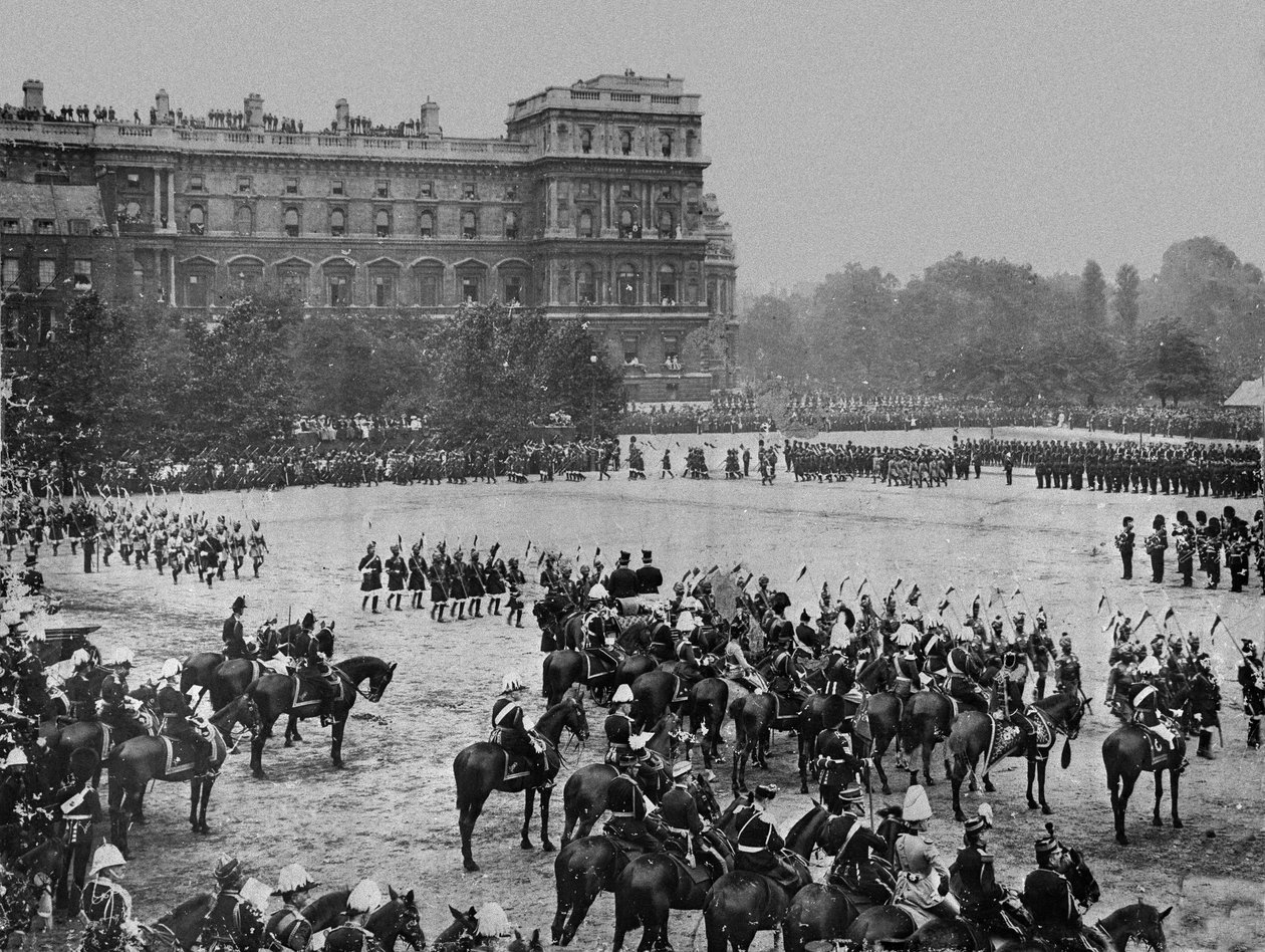 Recenze kontingentu indické armády, Horse Guards Parade, červen 1897 od Unknown