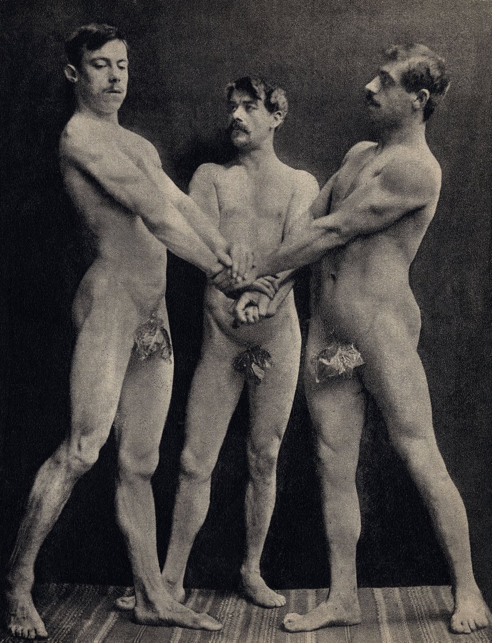 Přísaha Horace, představují tři nahé muže, kteří přísahají. Fotografie, konec 19. století, Paříž. Coll. Selva. od Unknown photographer