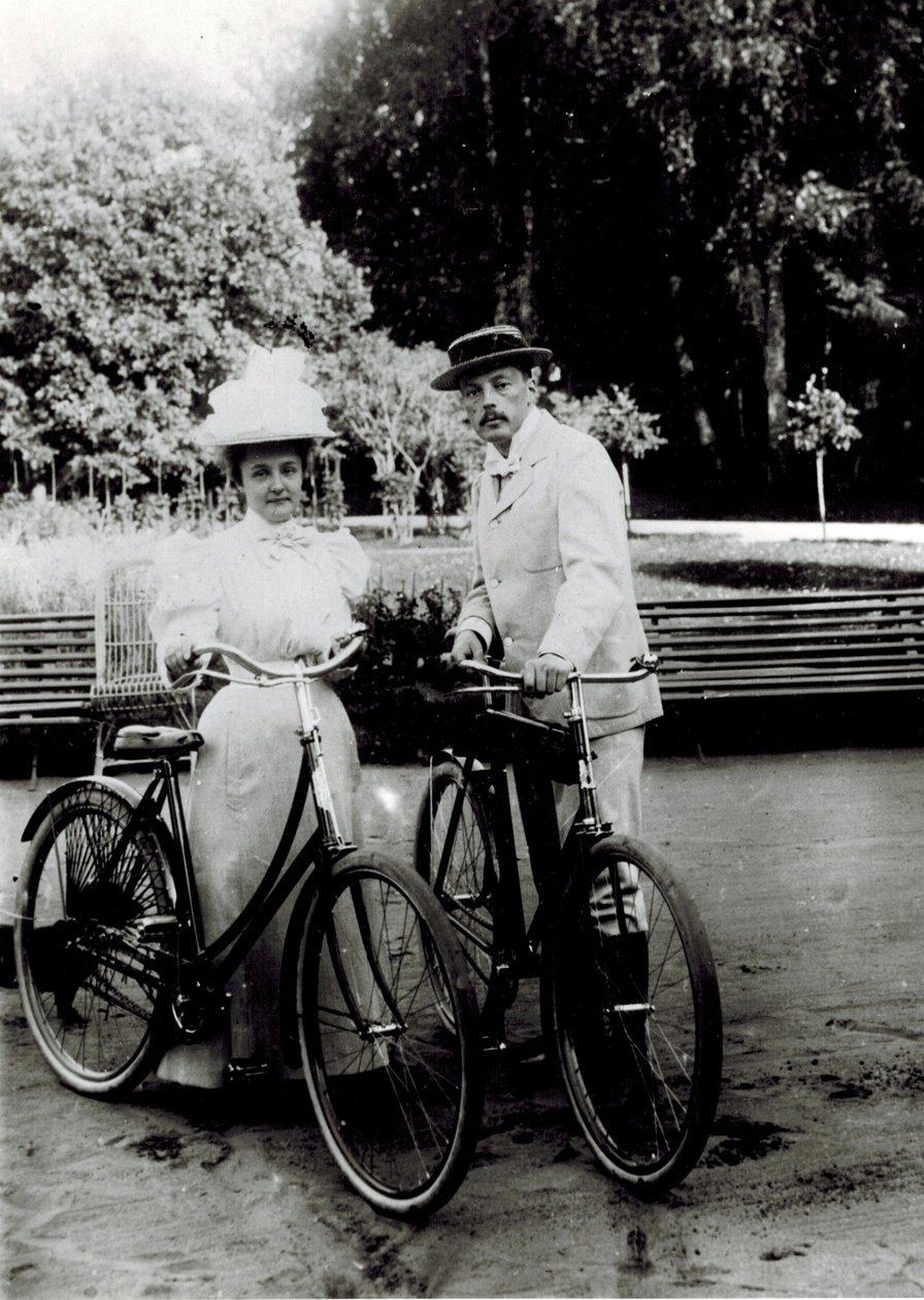 Vladimir Dmitrievich Nabokov (1870-1922) a Elena Ivanovna Rukavishnikova (1876-1939), Anonym. Fotograf od Unknown photographer