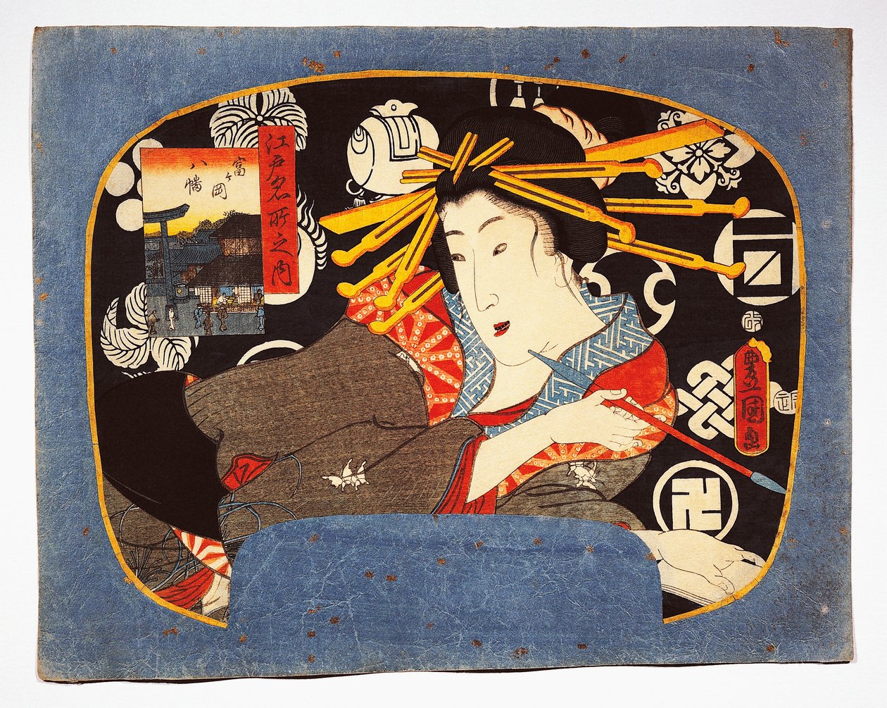 Kurtizána s dlouhou dýmkou, chrám Hachiman ve vložce vlevo od Utagawa Kunisada