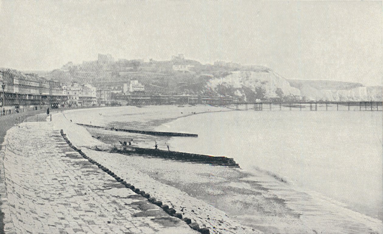 Chalk Cliffs, poblíž Doveru, 1910 od Valentine and Sons Ltd