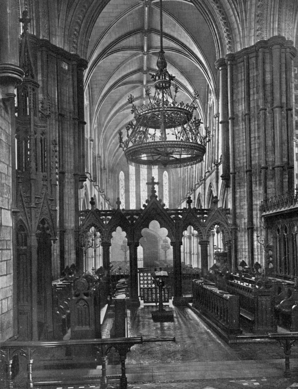 Interiér katedrály Christ Church, Dublin, Irsko, 1924-1926. od Valentine and Sons Ltd