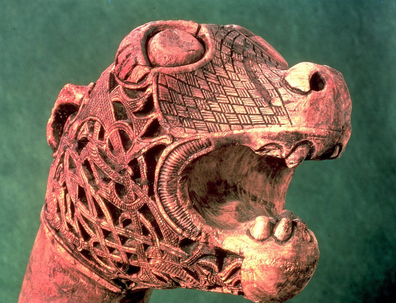 Figurka z lodi Oseberg, kolem 800 našeho letopočtu od Viking
