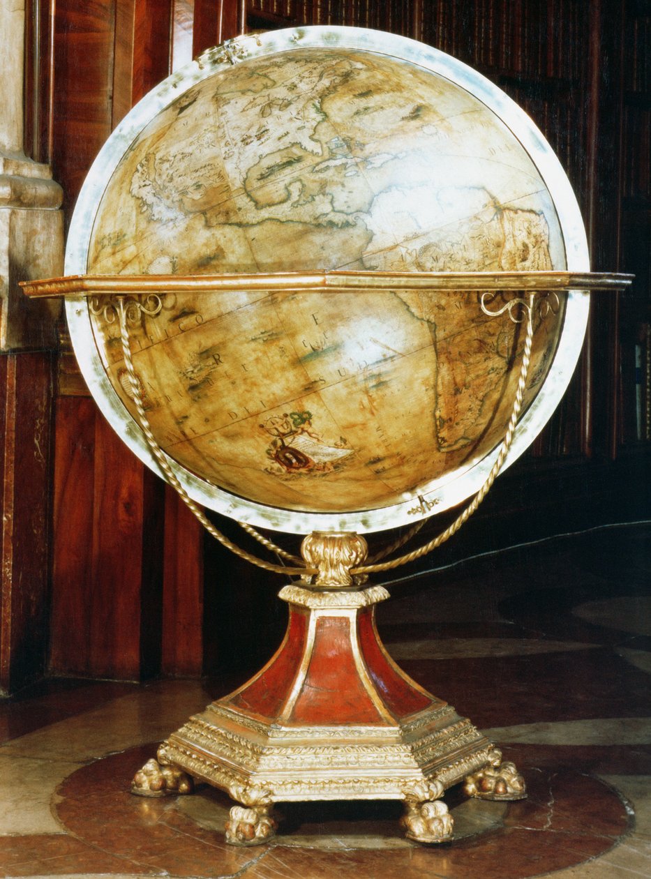 Zemský glóbus, 1688 (papiermache s dřevěným stojanem) (pár k 90827) od Vincenzo Maria Coronelli