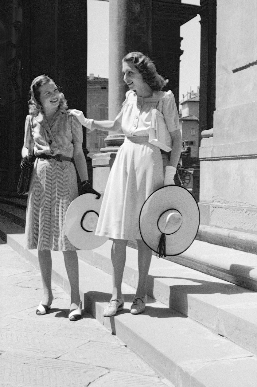 Modelky během focení ve Florencii, 2.-3. června 1941 (čb fotografie) od Vincenzo Balocchi