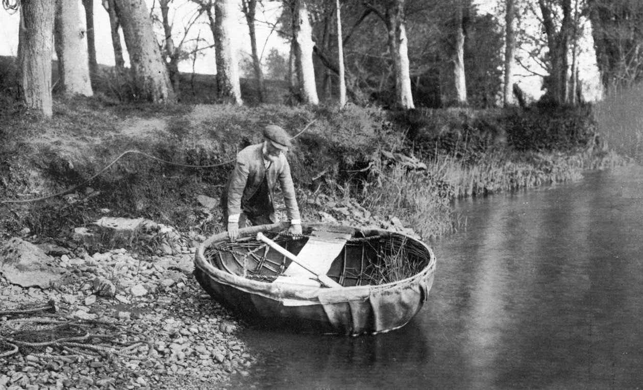 Vypuštění koraklu na řece Boyne, County Meath, Irsko, 1924-1926 od WA Green
