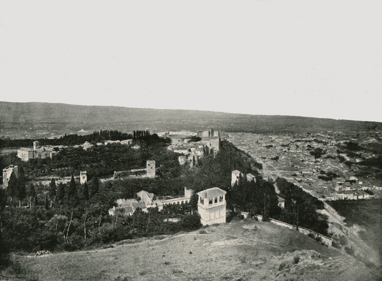 Město a Alhambra, Granada, Španělsko, 1895. od W and S Ltd