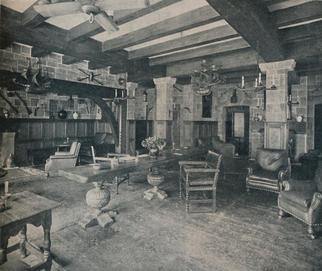 "The Buccaneer Room, Carlyle Club, Piccadilly", 1915 od Waring and Gillow