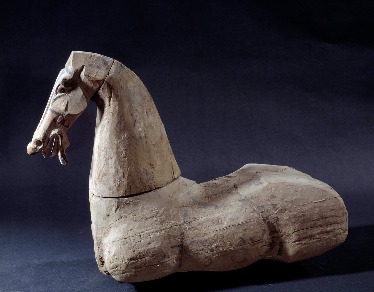 Čínské umění: Dřevěný kůň. Socha z doby Han před. Paříž, Musee Cernuschi od Western Han Dynasty Chinese School