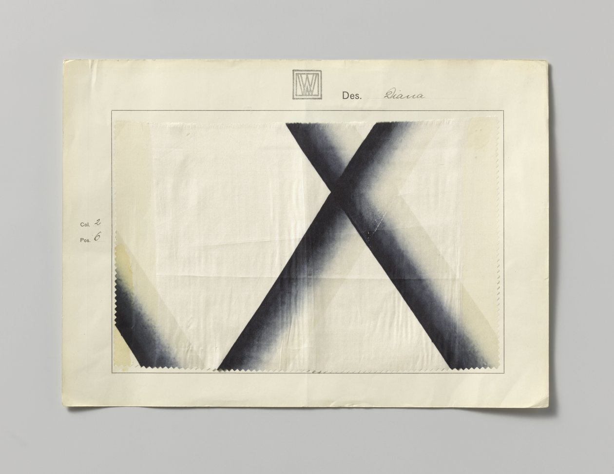 Ocel s potištěnou stranou, design Diana od Wiener Werkstätte