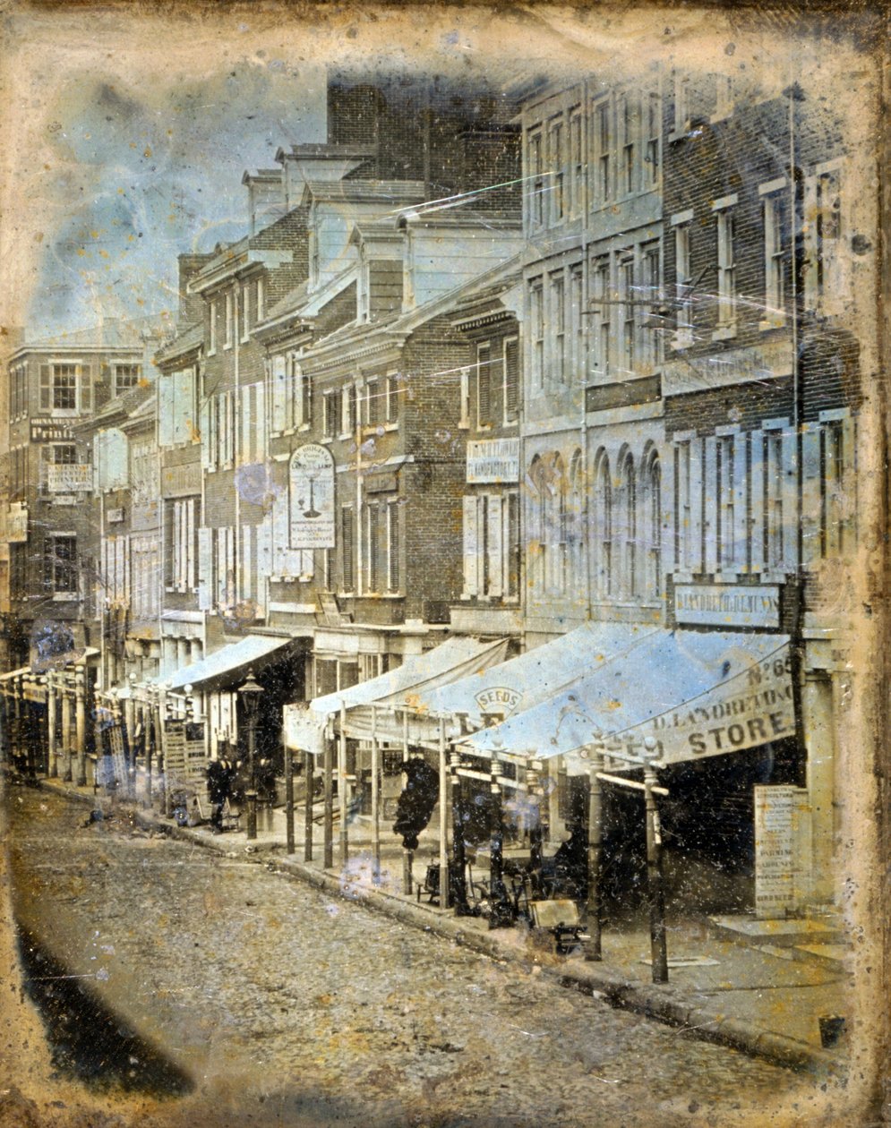 Severní strana Chestnut Street, mezi Second Street a Third Street, Philadelphia, Pennsylvania, 1843 (daguerrotypie) od William G. Mason