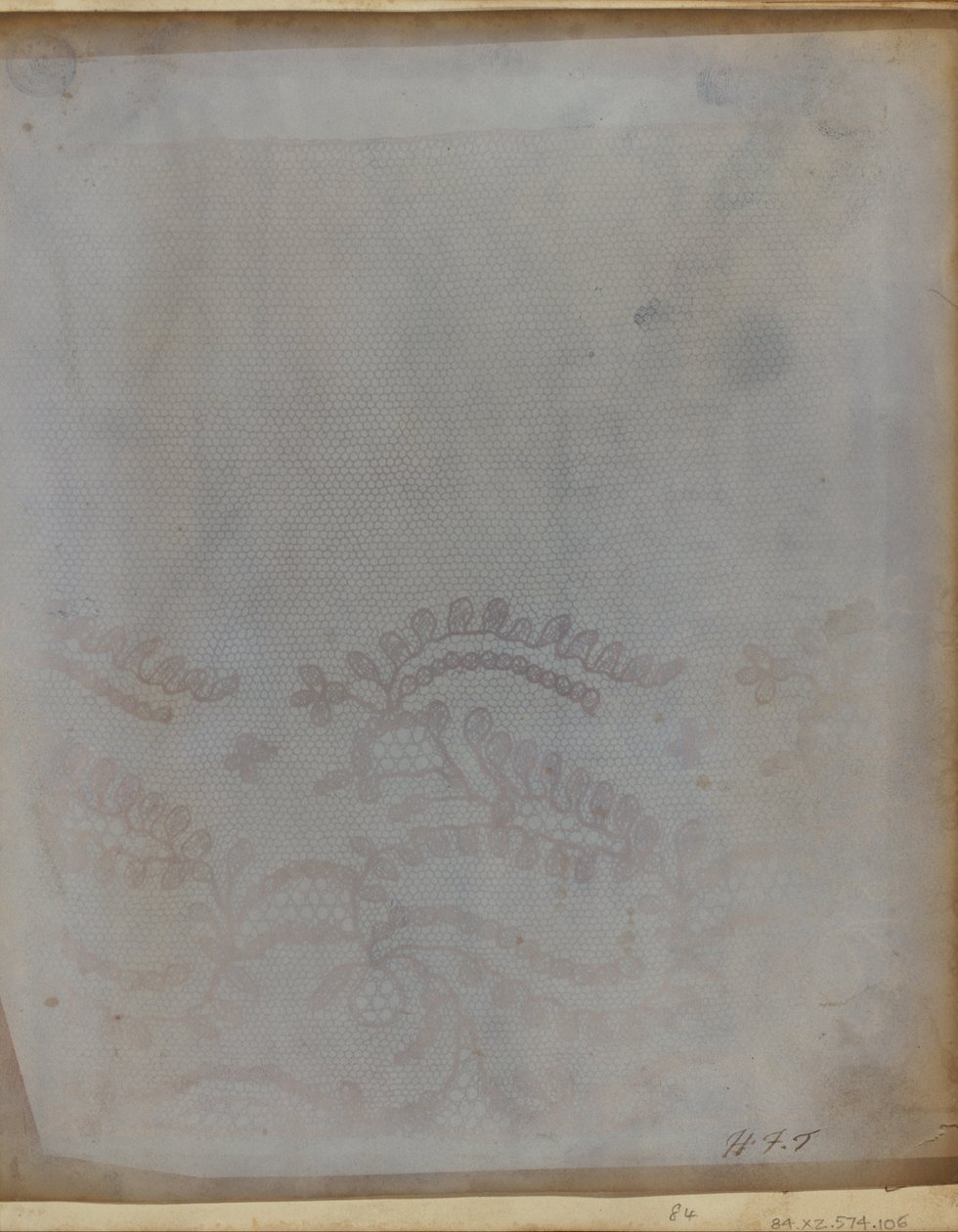 Fragment of Lace. od William Henry Fox Talbot