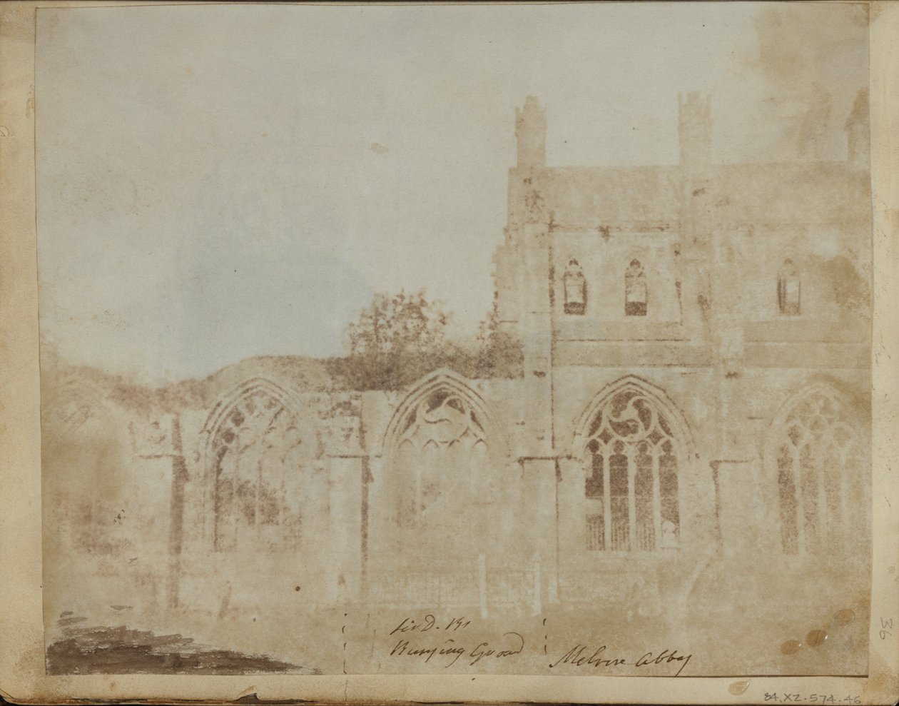 Opatství Melrose. od William Henry Fox Talbot