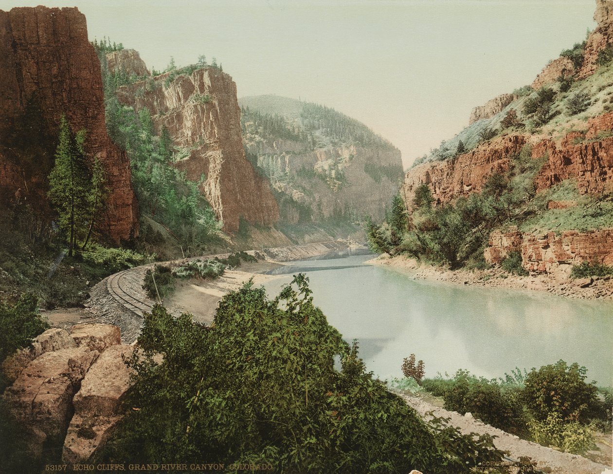 Echo Cliffs, Grand River Canyon, Colorado, kolem roku 1880 od William Henry Jackson