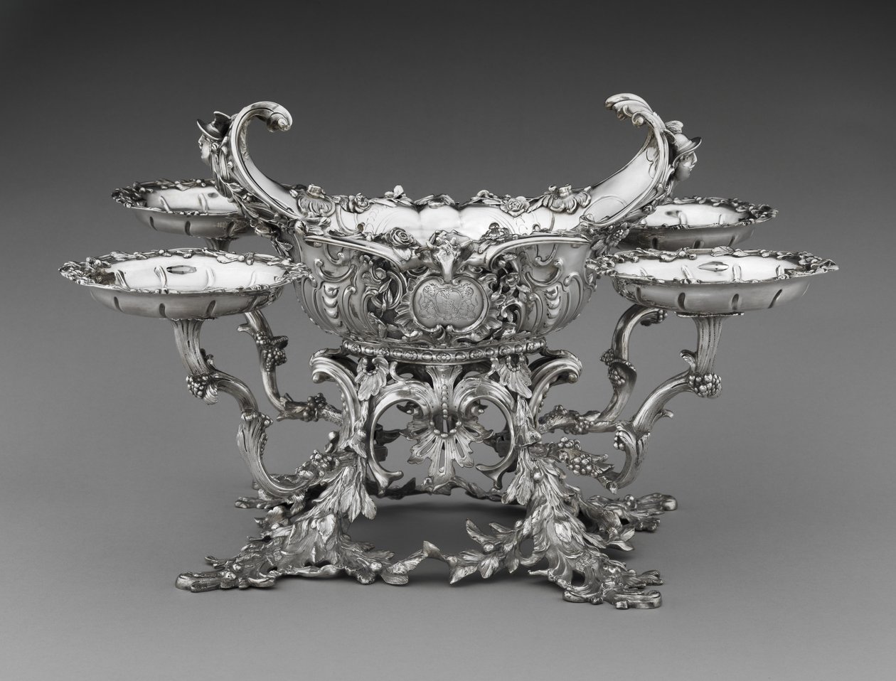 Epergne od William Cripps