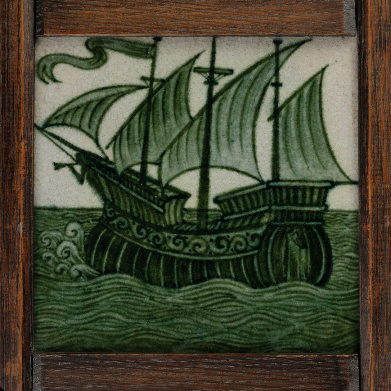 Dlaždicový panel lodí v plné plachtě, v rámu, cca 1865-80 (keramika) od William de Morgan