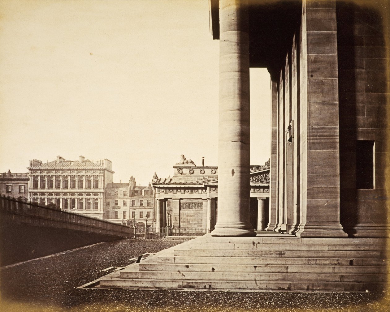 Národní galerie a královská instituce (Královská skotská akademie), Edinburgh od William Donaldson Clark