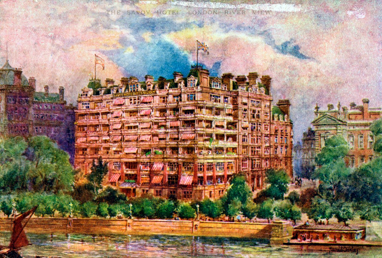 Hotel Savoy při pohledu od řeky Temže, Londýn, 1905. od William Harold Oakley
