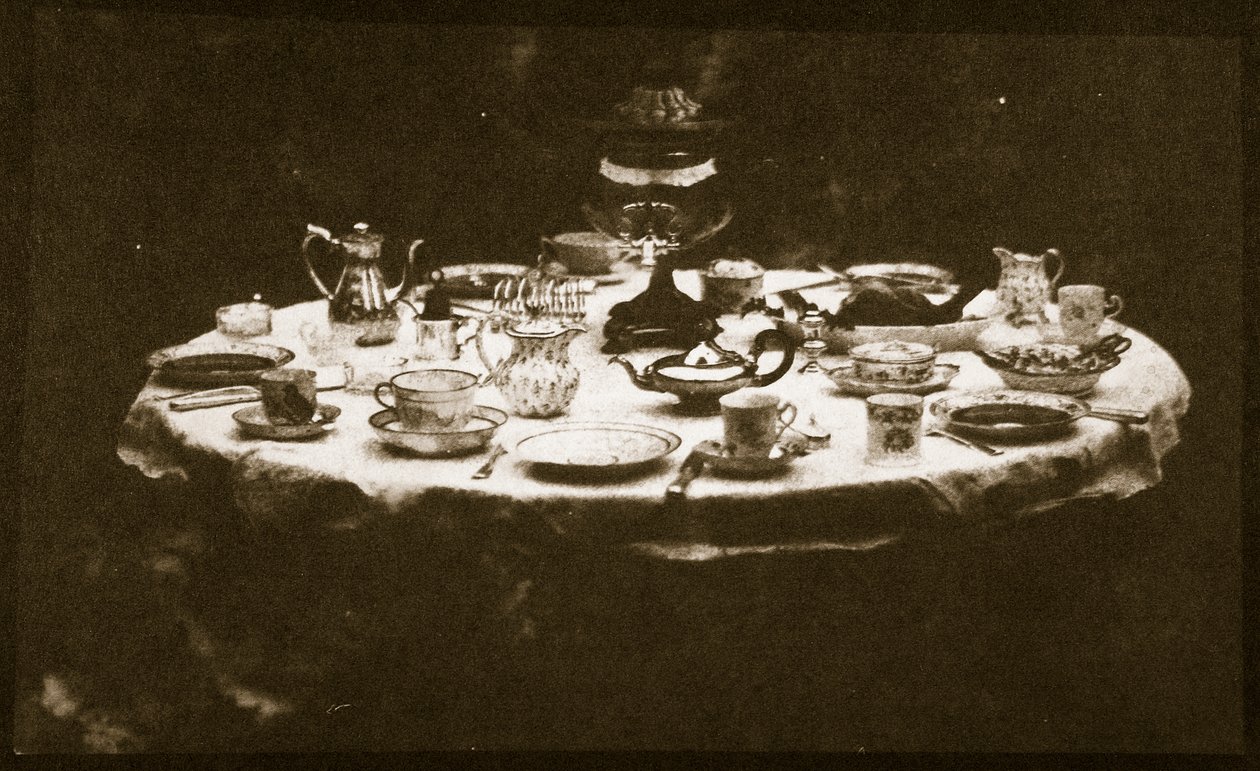 Elegantně prostřený stůl, c.1841 (tisk ze slaného papíru z kalotypového negativu) od William Henry Fox Talbot