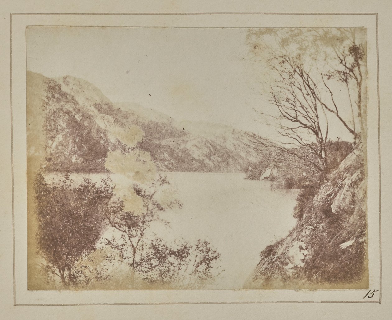 Scenérie jezera Loch Katrine od William Henry Fox Talbot