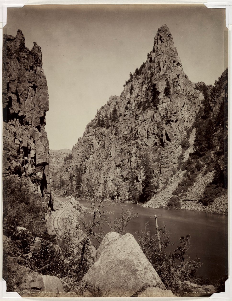 Currecanti Needle, Black Cañon of the Gunnison, před rokem 1880. od William Henry Jackson