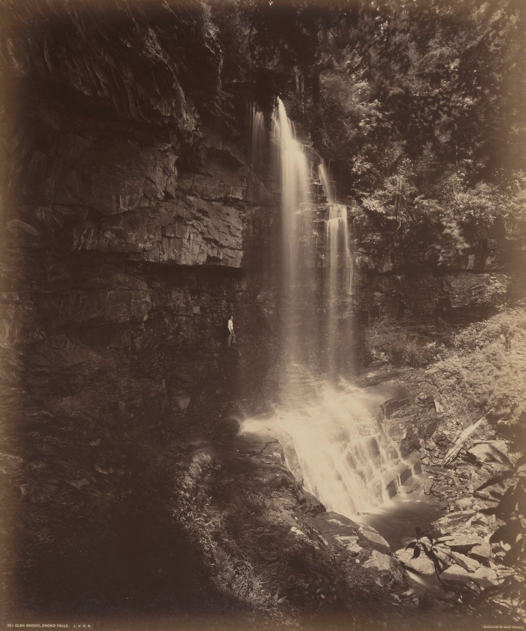 Glen Onoko, vodopády Onoko, asi 1895 (foto) od William Herman Rau