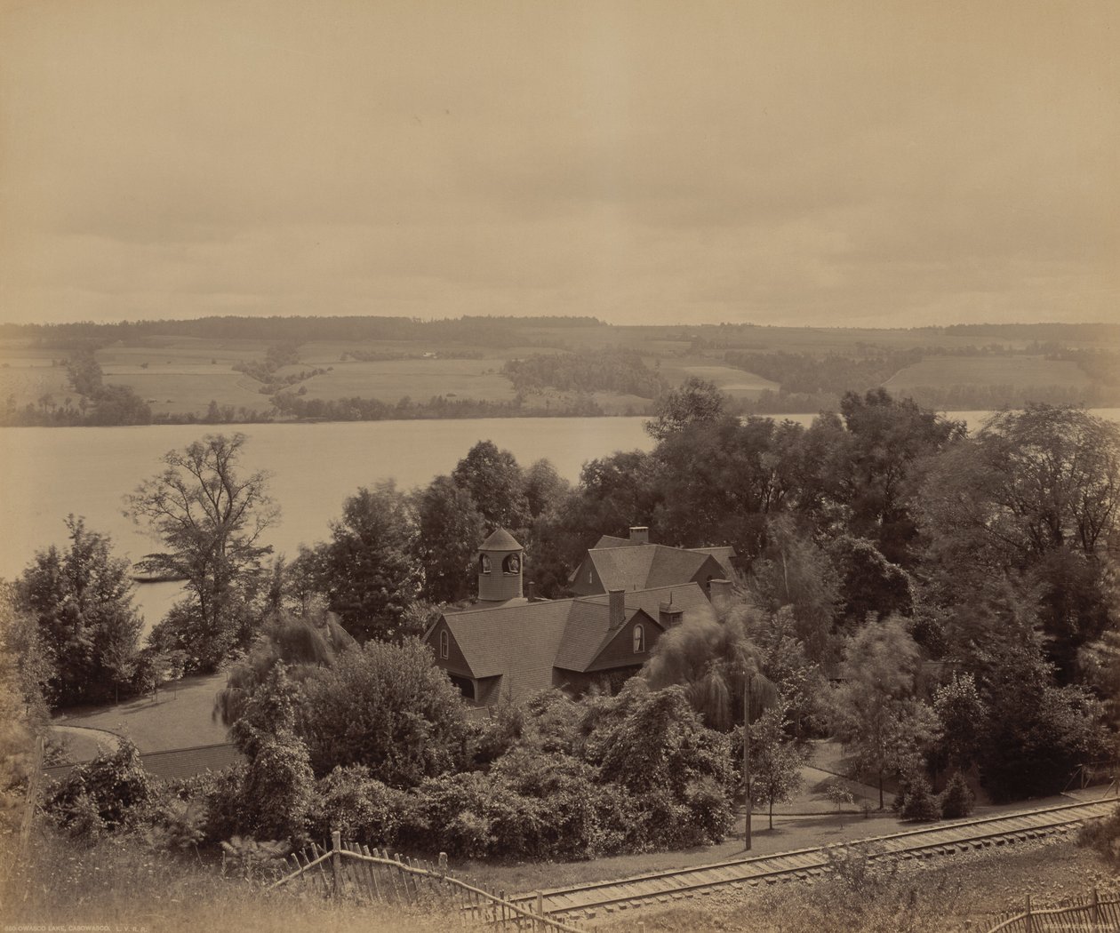 Jezero Owasco, Casowasco,c. 1895 (foto) od William Herman Rau
