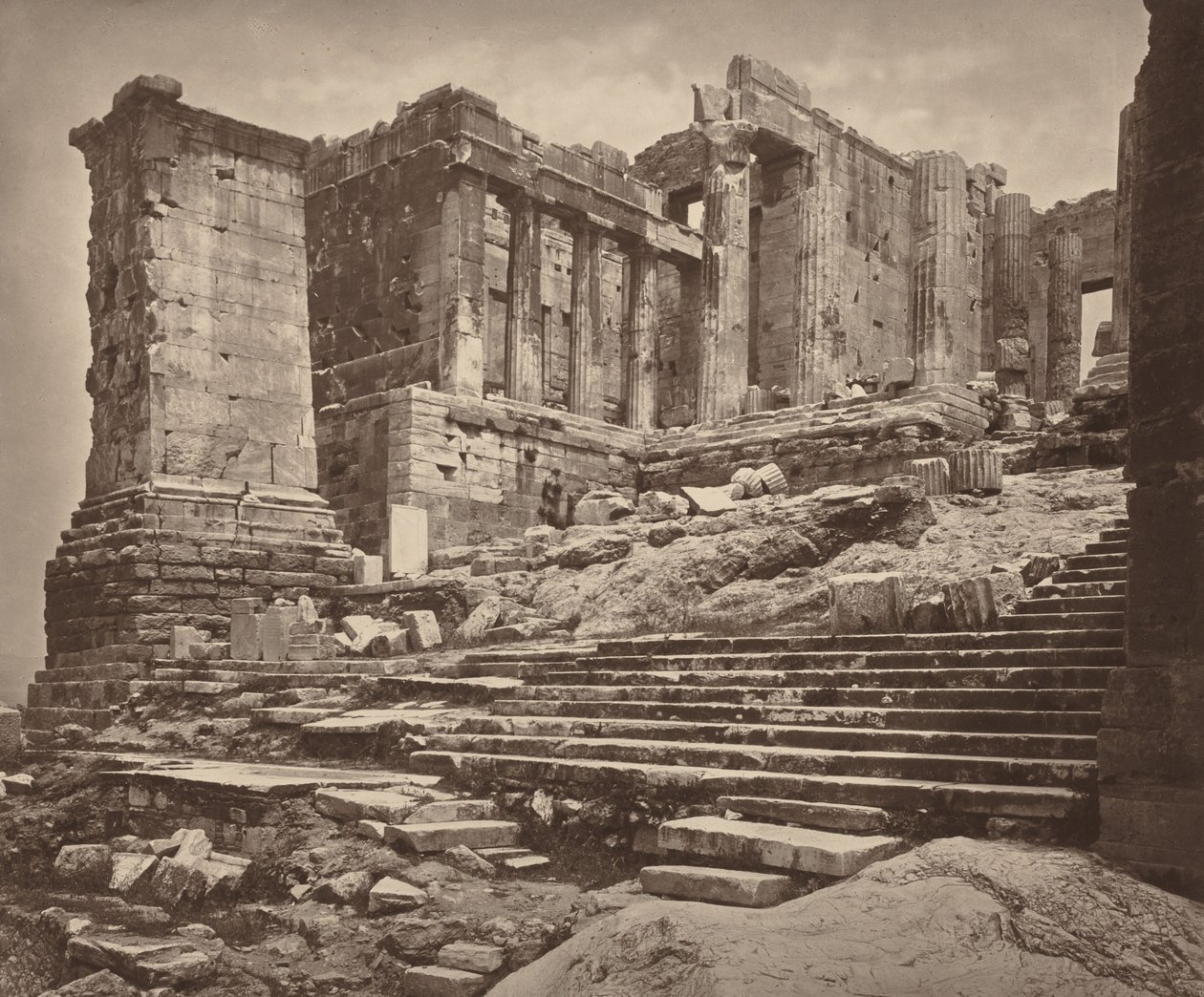 Propylaea z jihozápadu,1882 (foto) od William James Stillman