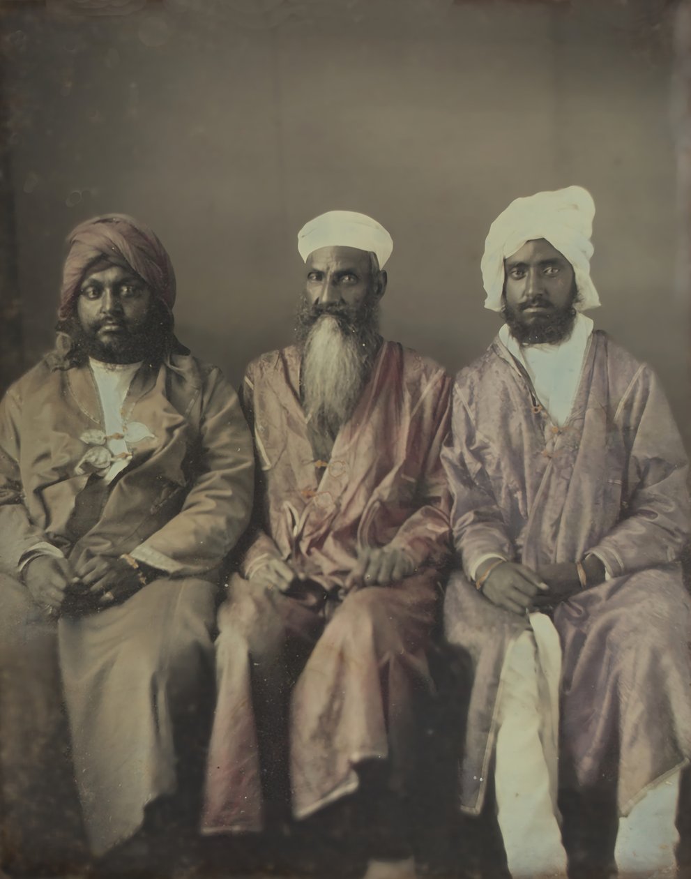 Portrét tří sedících mužů v turbanech bez názvu, 1853. od William Johnson