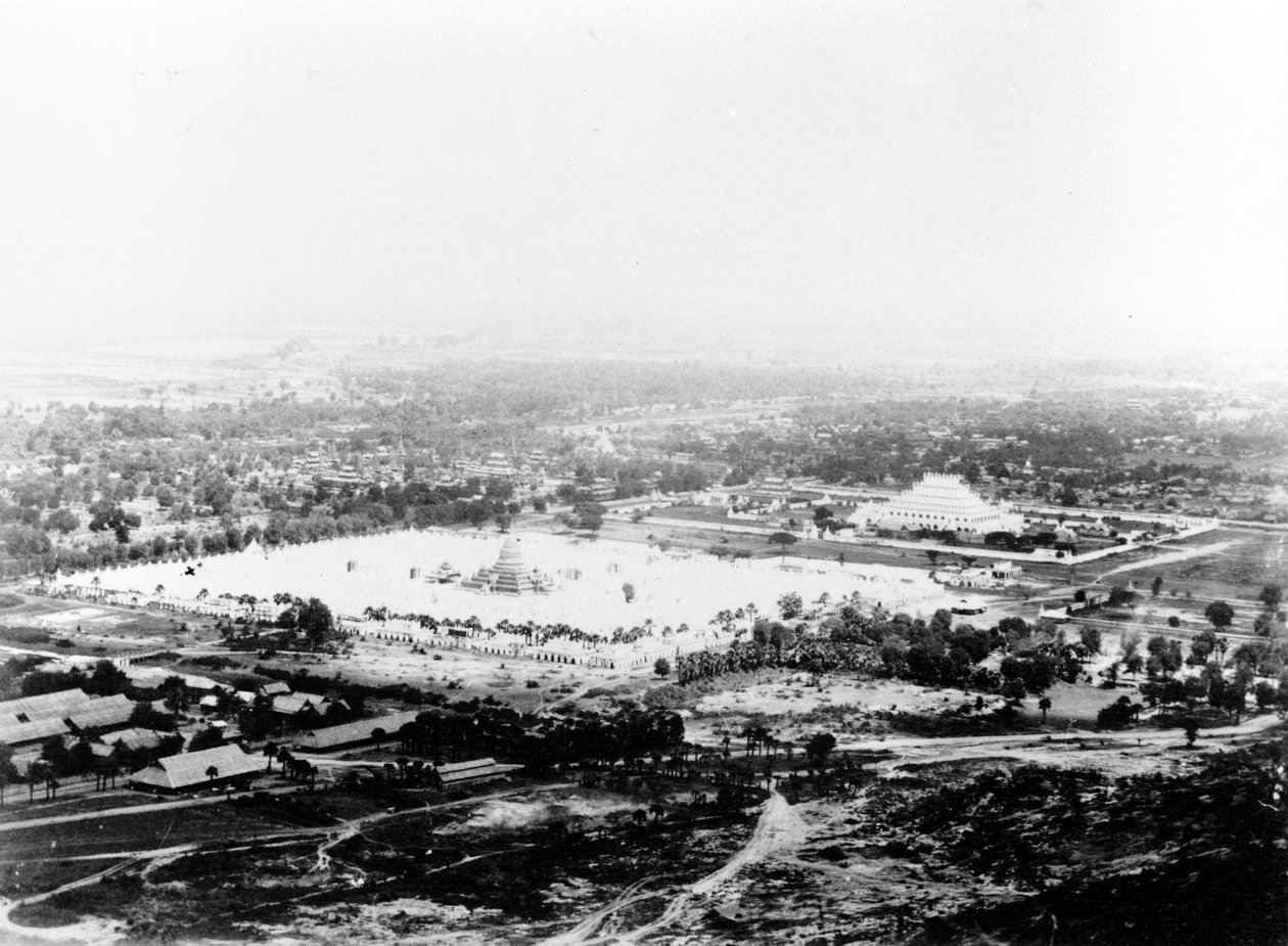 Pohled z Mandalay Hill, Barma 1886 od Willoughby Wallace Hooper