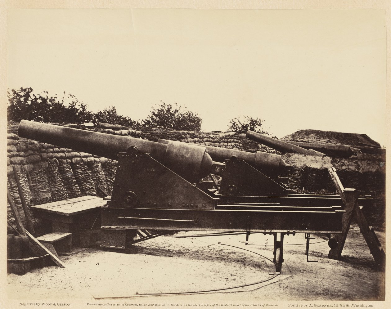 Baterie č. 1, poblíž Yorktownu? Ne. 1. května 1862 (tisk alba na tkaném papíře) od Wood and Gibson Wood and Gibson