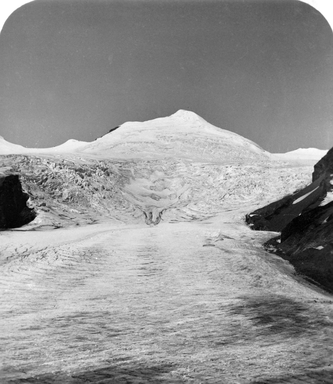 Grossglockner, Vysoké Taury, Rakousko, 1900. od Wurthle and Sons