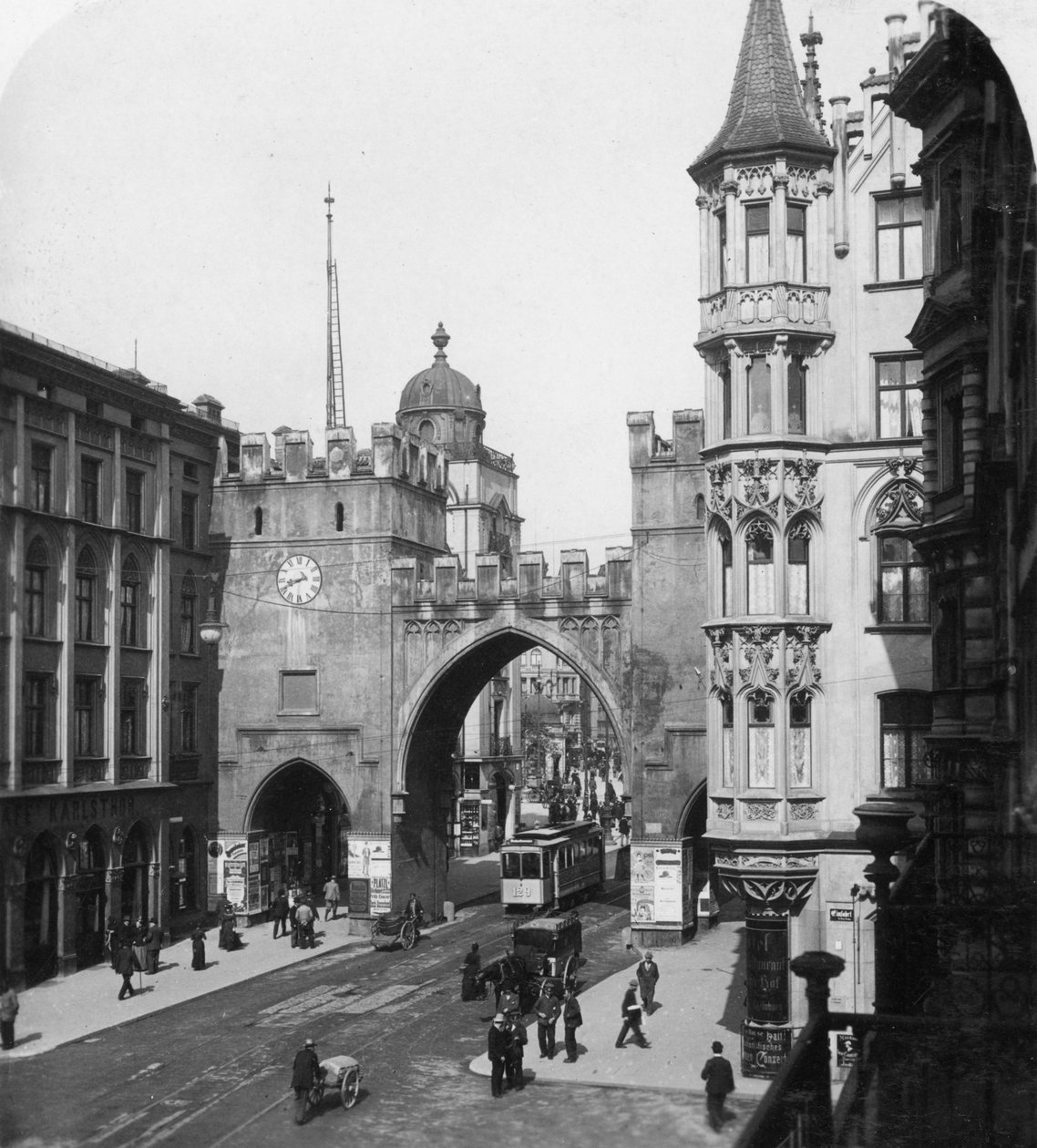 Karlstor Gate, Mnichov, Německo, c 1900. od Wurthle and Sons