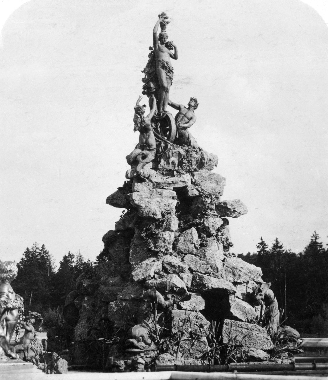 Fontána v zámku Herrenchiemsee, Bavorsko, Německo, c1900. od Wurthle and Sons