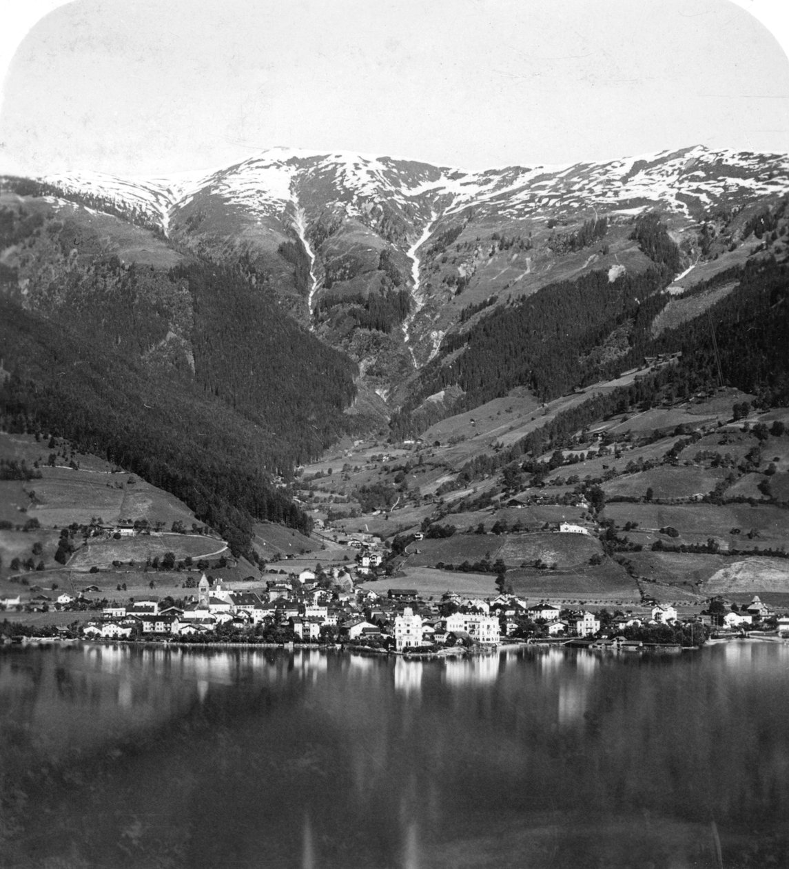 Zell am See a hora Schmittenhöhe, Salzburg, Rakousko, 1900. od Wurthle and Sons
