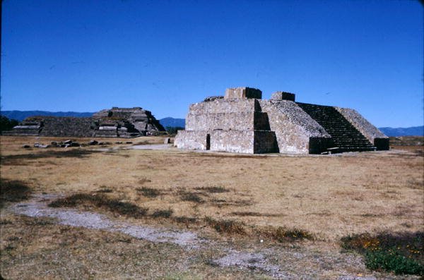 Observatoř, cca 500 př. nl-900 našeho letopočtu od Zapotec