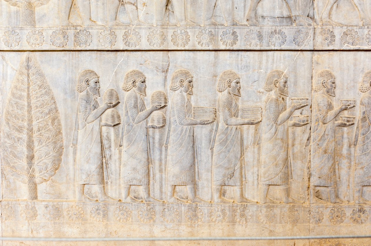 Starověký reliéf Achajmenovců; delegace Iónců; Palác Apadana; archeologické naleziště; starověké perské město Persepolis; světové dědictví UNESCO; provincie Fars; Írán; Asie od Frederick (attr. to) Barnard