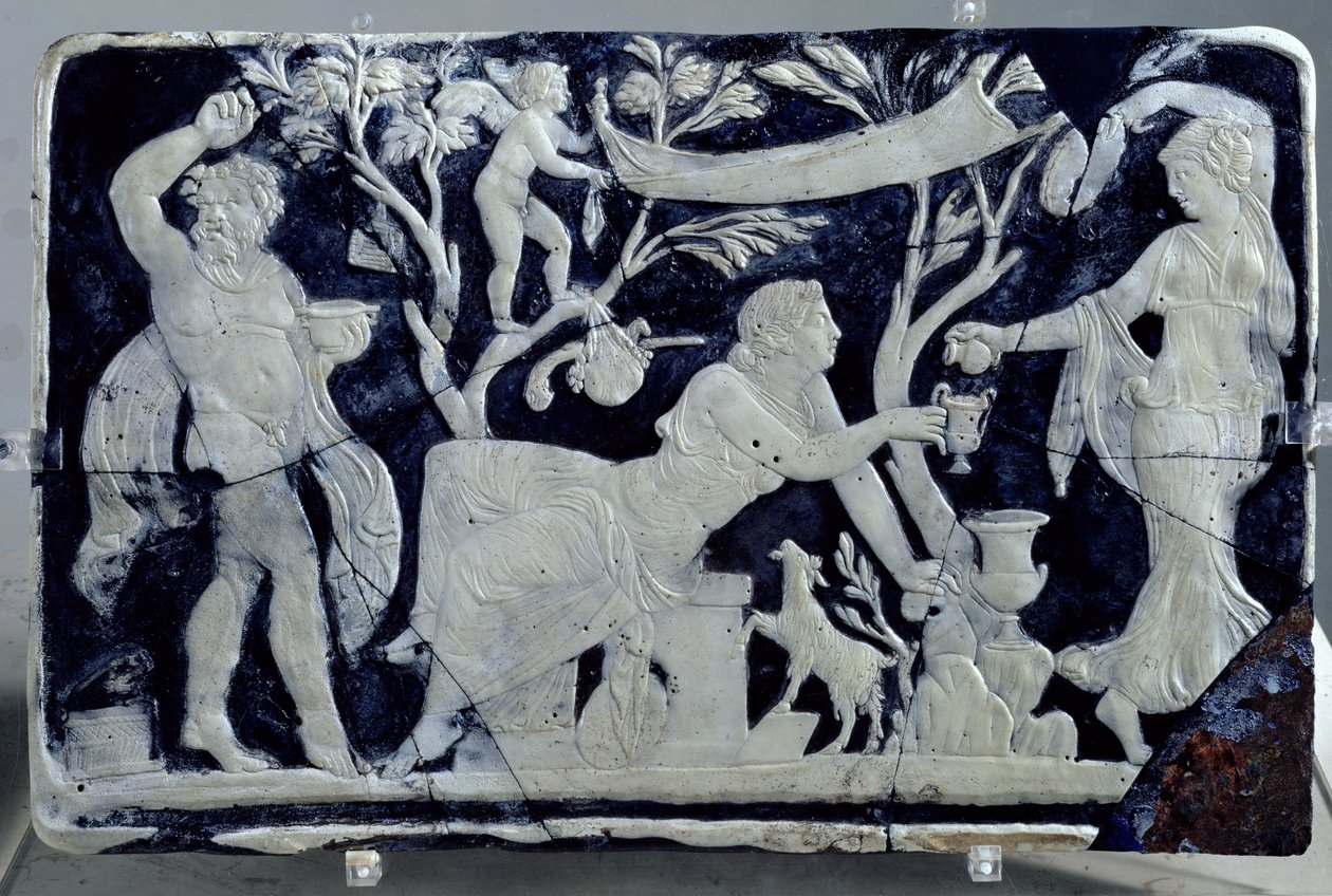 Cameo zobrazující záchod Venuše s obsluhou a Dionýsem (sklo) od Hippolyte Lalaise Devéria