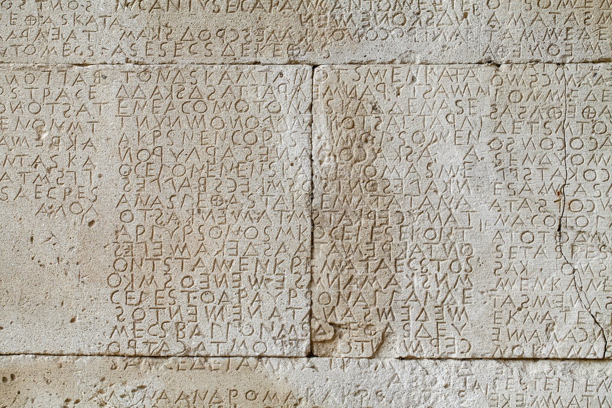 Gortynský kód, nápis v řečtině. polovině 5. století před naším letopočtem od . .