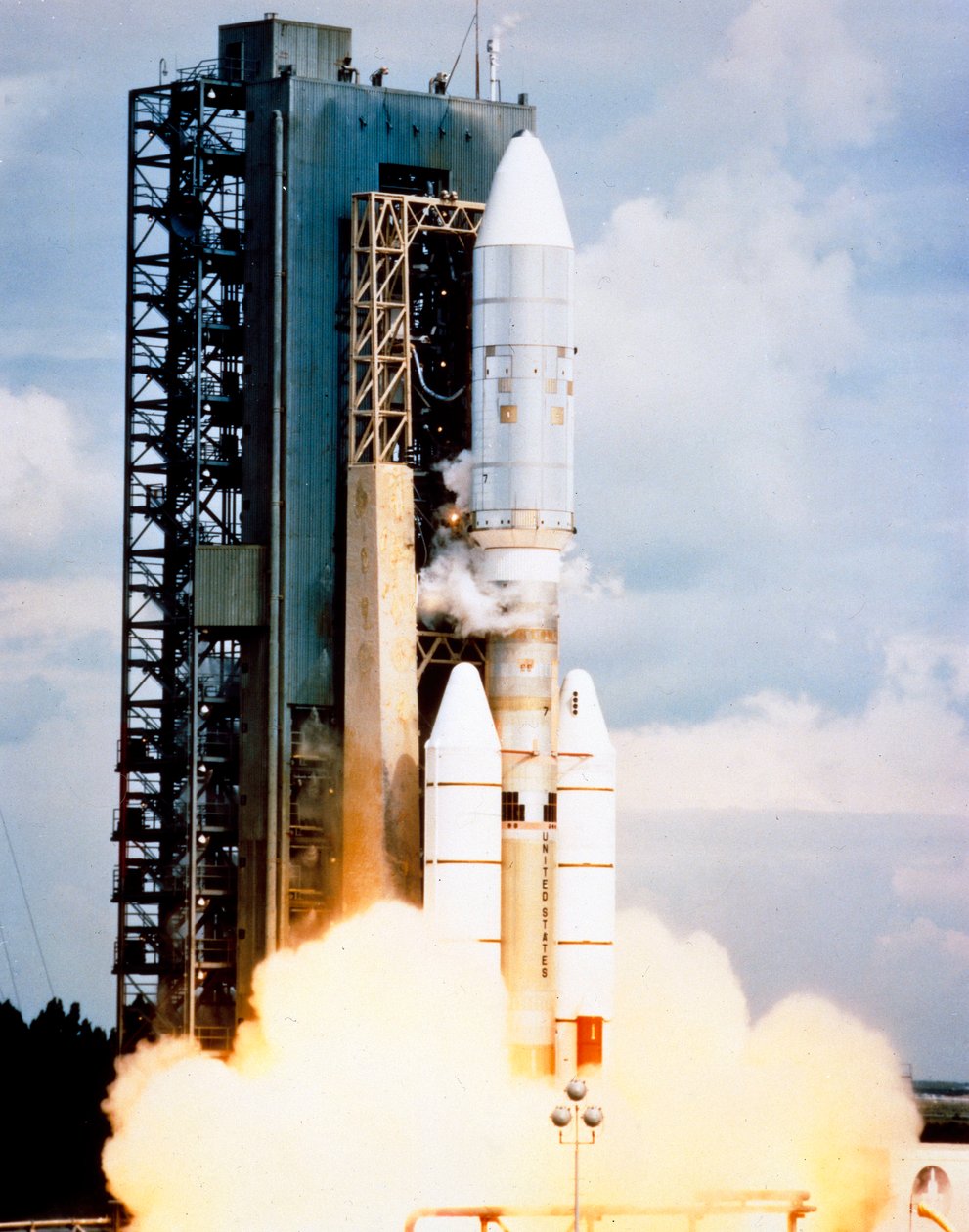Kosmická loď, USA, Voyager Start kosmické lodi Voyager 1, 5. září od Frederick (attr. to) Barnard