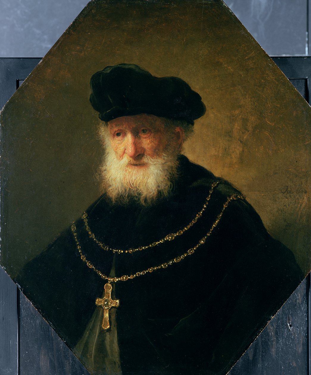 Hlava starého muže s křížem, 1630 od studio of Rembrandt Harmensz. van Rijn