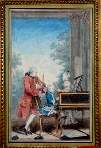 Wolfgang Amadeus Mozart (1756-1791) jako dítě hrál na klavír se svým otcem a sestrou