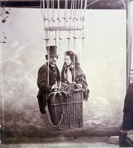 Fotografický portrét fotografa a pilota aerostatu Felixe Tournachon dit Nadar (1820-1910) a jeho manželky pózující v balónovém koši od Nadar