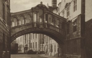 Hertford College, The Bridge (černobílá fotografie) od (after) English photographer